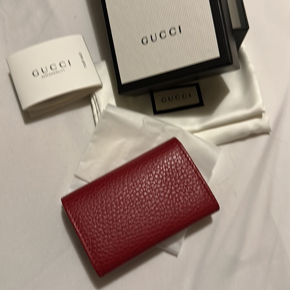 Gucci Keyholder - image 4
